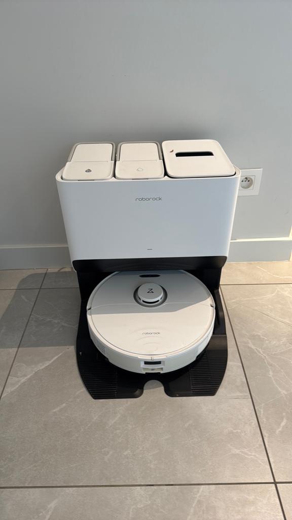 Roborock S8 pro ultra ( robotstofzuiger en dweil), Elektronische apparatuur, Stofzuigers, Robotstofzuiger, Stofzak, Ophalen