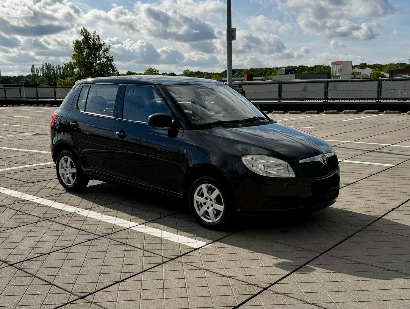Škoda Fabia 1.2 Benzine – CarPlay – Gekeurd voor Verkoop!, Auto's, Stof, Zwart, Zwart, USB