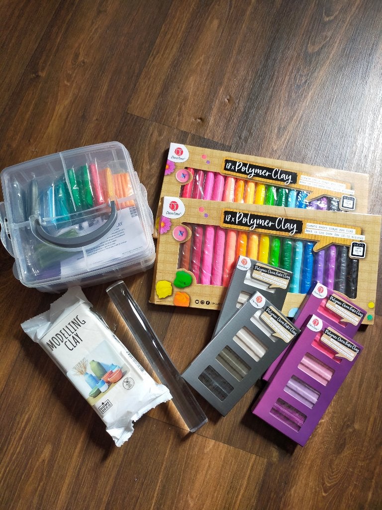 URGENT — LOT PÂTE POLYMÈRE ET ARGILE, Multicolore, Enlèvement ou Envoi, Comme neuf, Autres types