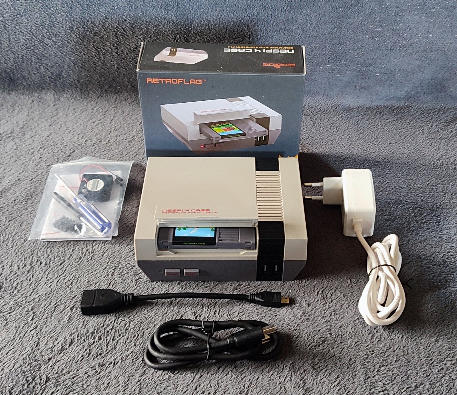 Raspberry pi 4 4GB nespi case, Games en Spelcomputers, Spelcomputers | Nintendo NES, Ophalen, Zo goed als nieuw, Zonder controller