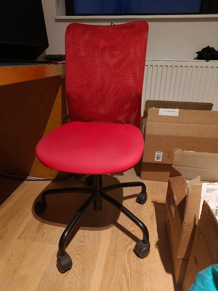 Bureaustoel IKEA, Huis en Inrichting, Ophalen, Gebruikt, Rood, Bureaustoel