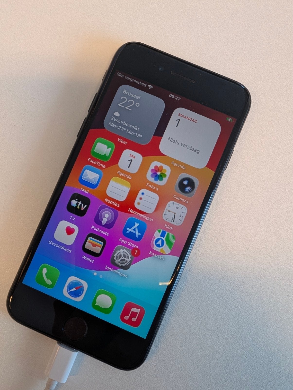 Apple iPhone SE 2nd Generation, Gebruikt, 86 %, Zwart, Ophalen of Verzenden