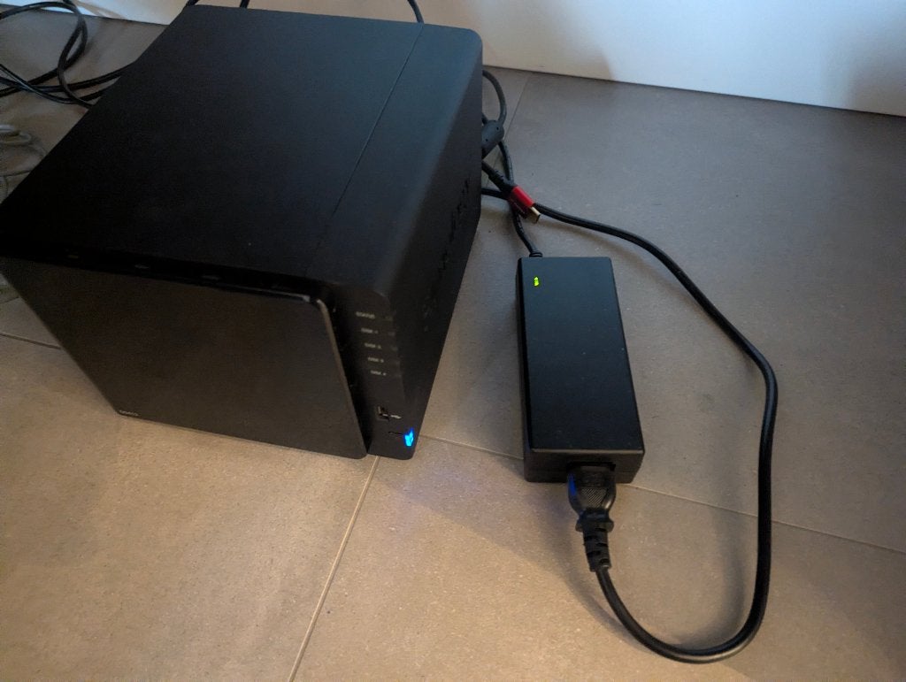 Synology DS413 NAS, Enlèvement ou Envoi, Comme neuf