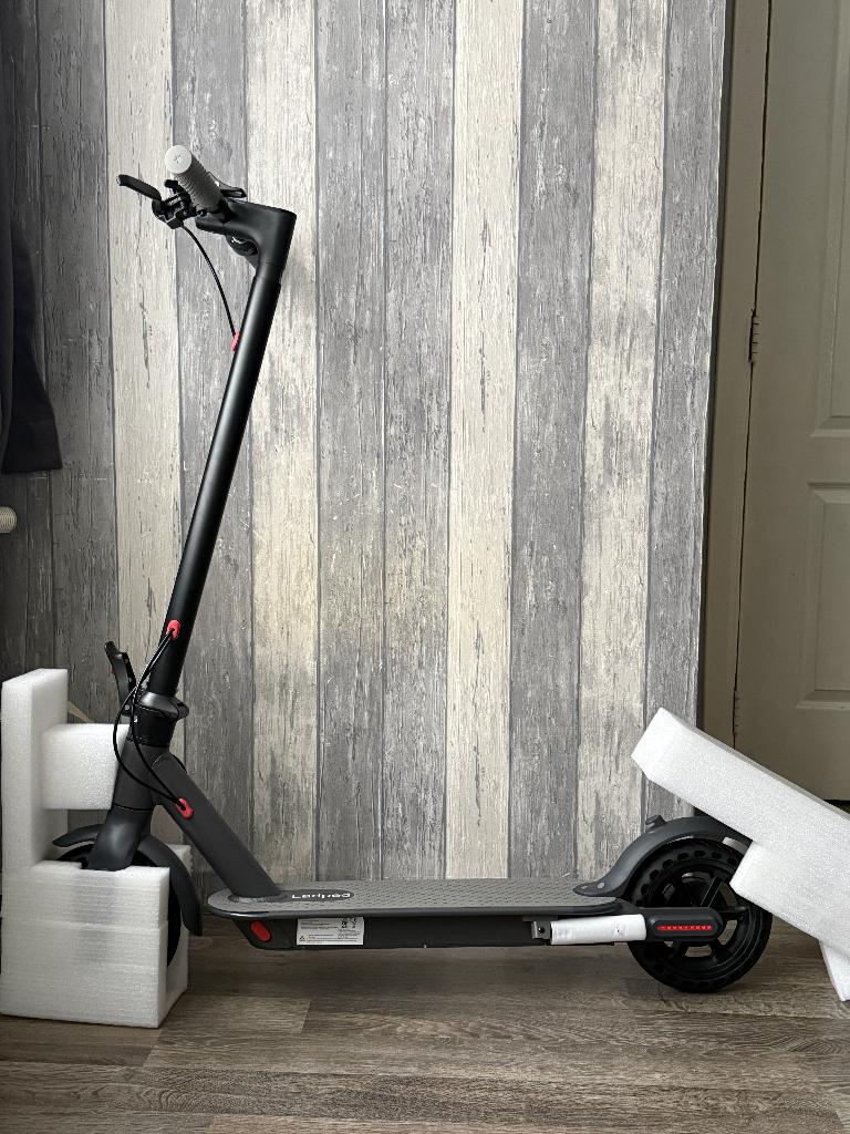 Nieuwe elektrische scooter — 25 km/u, Fietsen en Brommers, Ophalen, Nieuw, Elektrische step (E-scooter), Trottinette électrique