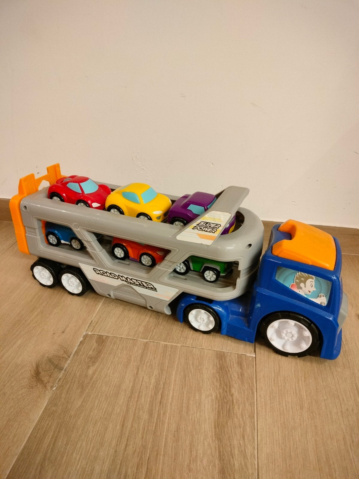 speelgoed vrachtwagen met auto's, Enlèvement