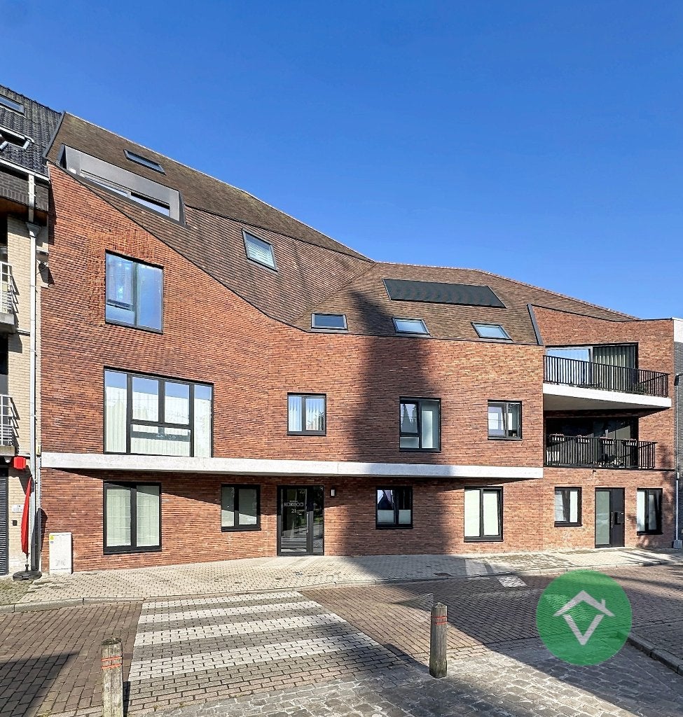 Ruim en comfortabel 3-slaapkamer appartement, centrum Gistel, 129 m², 3 kamers, Provincie West-Vlaanderen, Appartement