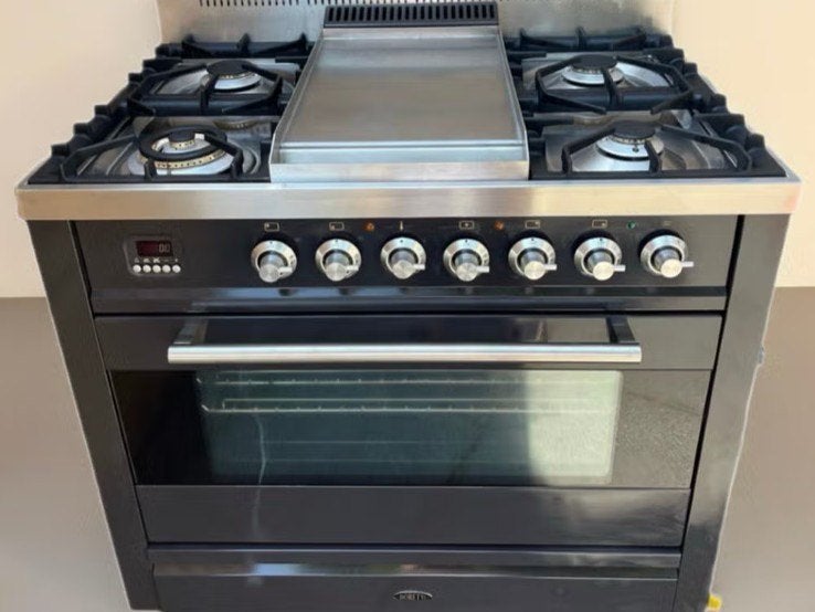Boretti gasfornuis met fry top, Elektronische apparatuur, Fornuizen, Ophalen, Zo goed als nieuw, Energieklasse A of zuiniger, Inbouw