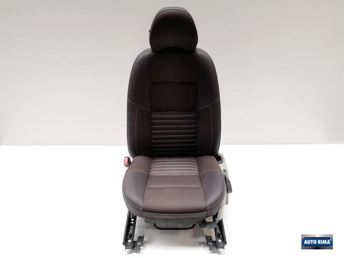 Stoel links van een Volvo V50, Gebruikt, -, -, Ophalen of Verzenden