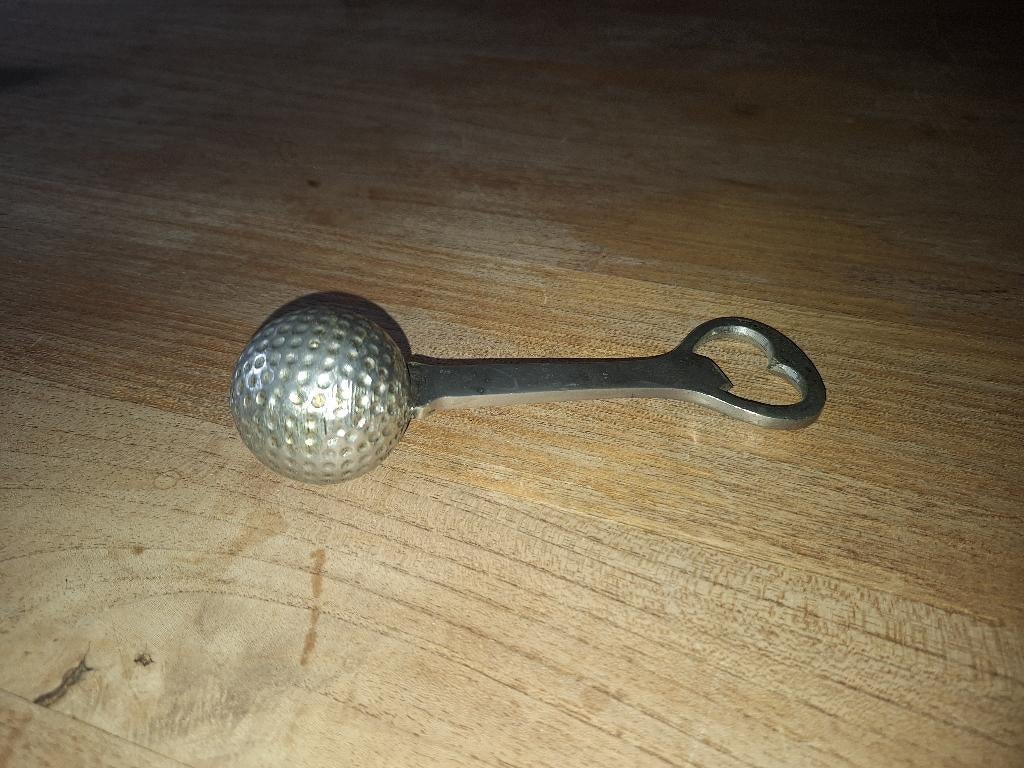 Ouvre bouteilles balle de golf, Enlèvement, Utilisé