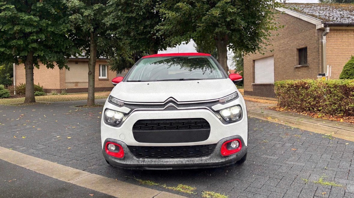 Citroen C3 aircross 1,2 benzine 2021 82 pk 132 dkm, Autos, Rouge, Achat, Euro 6, Boîte manuelle
