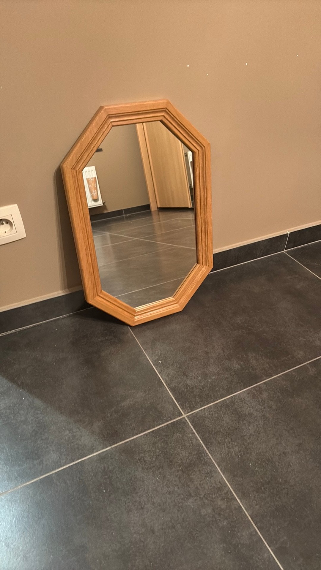 Miroir avec cadre en bois, Maison & Meubles, Enlèvement, Utilisé
