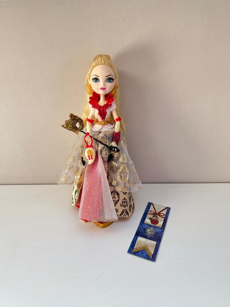 Ever After High Apple White Thronecoming - Full Doll, Verzamelen, Ophalen of Verzenden, Gebruikt, Fashion Doll