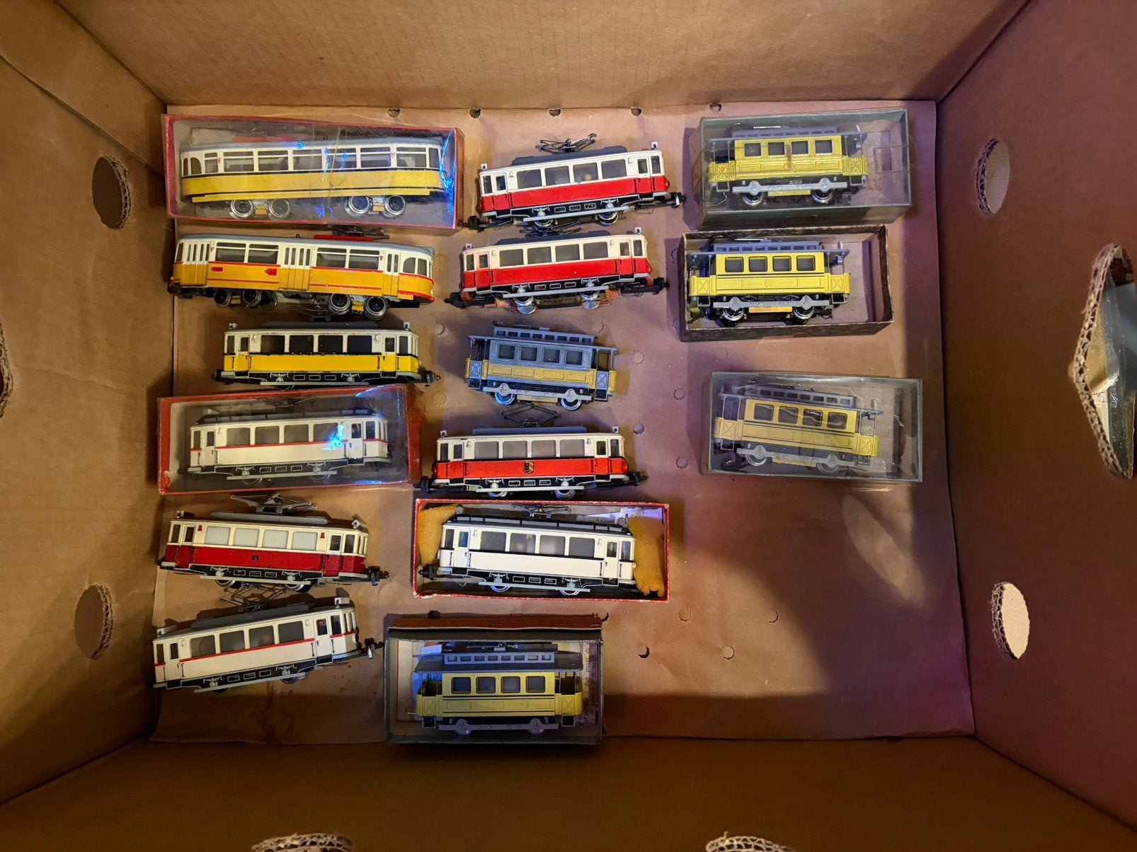 Lot Hamo trams, Hobby en Vrije tijd, Modeltreinen | Overige schalen, Ophalen, Zo goed als nieuw