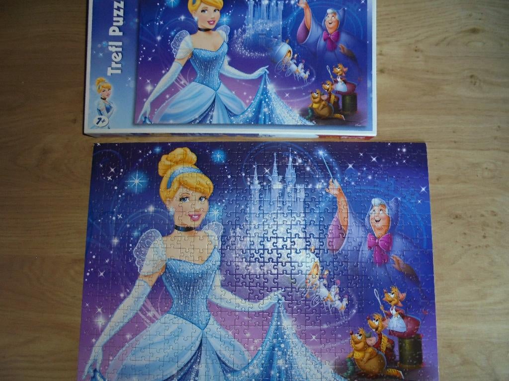 kinder complete cinderella puzzel, Ophalen of Verzenden, Meer dan 50 stukjes, Gebruikt, 4 tot 6 jaar