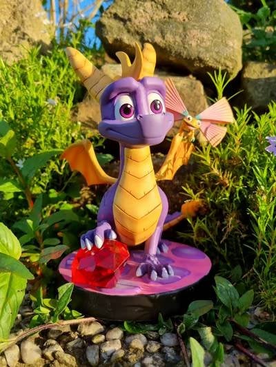 First4Figures Spyro 8" PVC Statue, Enlèvement, Neuf