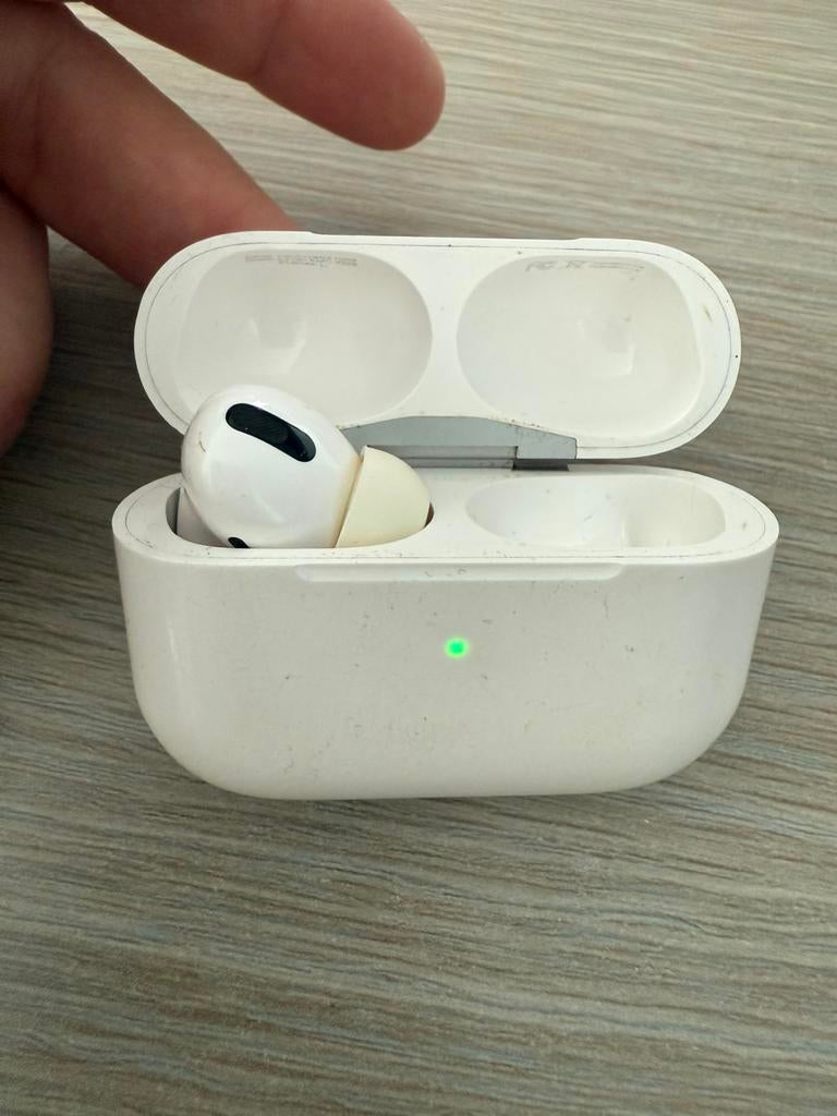 Originele Airpod Pro 2 L, beoordeeld, Telecommunicatie, Mobiele telefoons | Oordopjes, Ophalen, Zo goed als nieuw