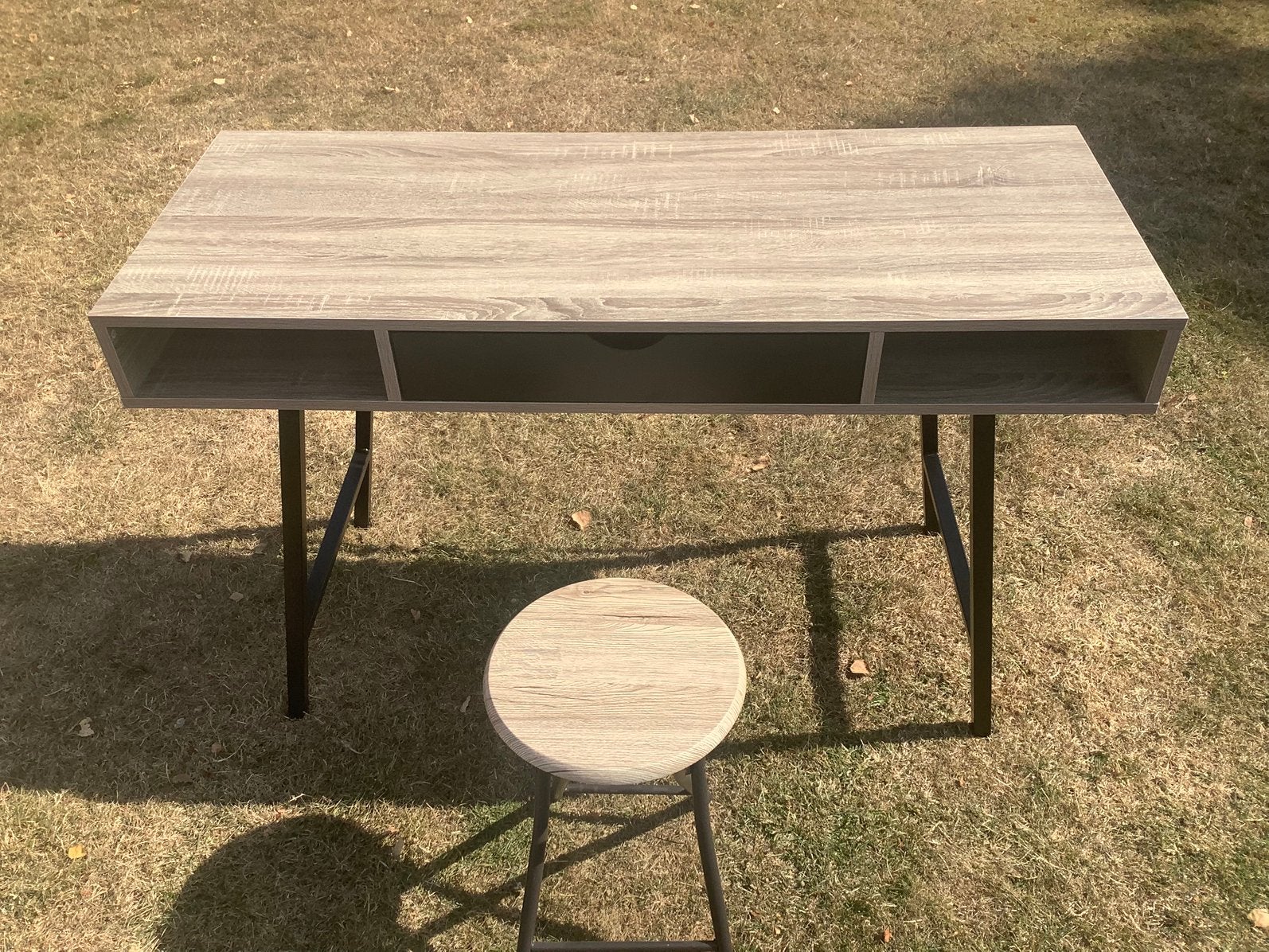 Petit bureau avec tabouret, Enlèvement, Comme neuf