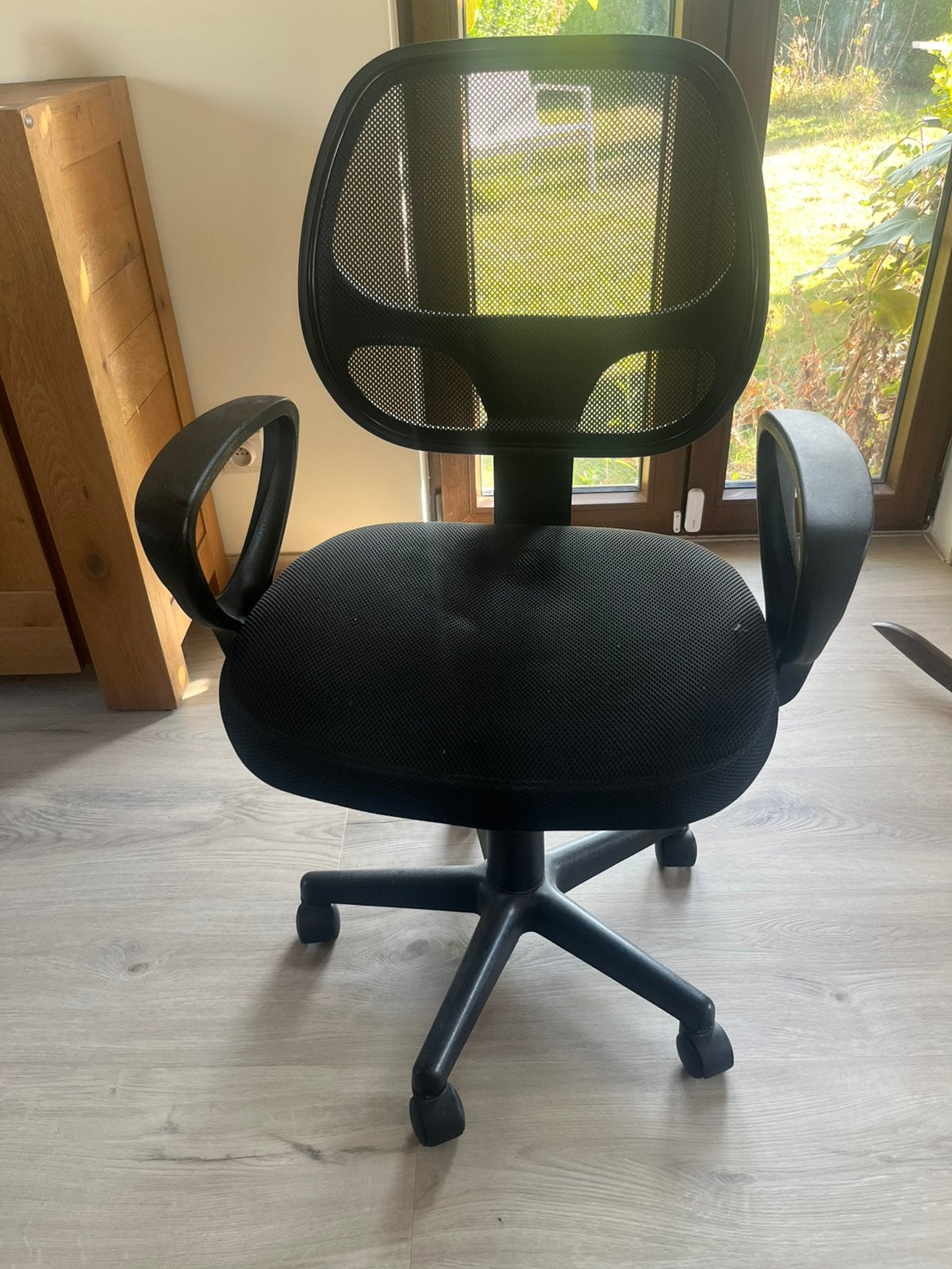 Chaise se bureau noire en très bon état, Enlèvement, Utilisé, Noir, Chaise de bureau