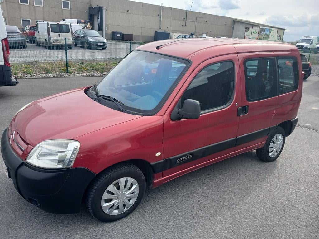 Citroën berlingo 1600hdi 228000 km, Citroën