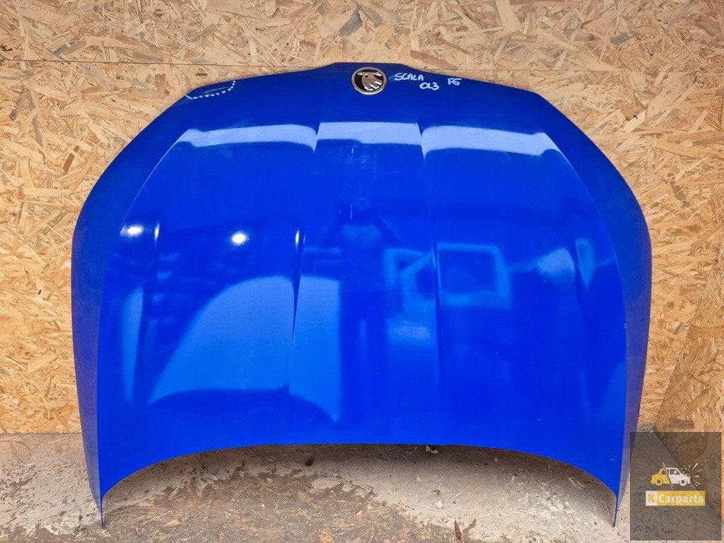 Capot de moto Skoda Scala, Infoline@skoda-auto.cz, Tr. Vaclava Klementa 869
293 01  Mlada Boleslav, CZ, Utilisé, Skoda