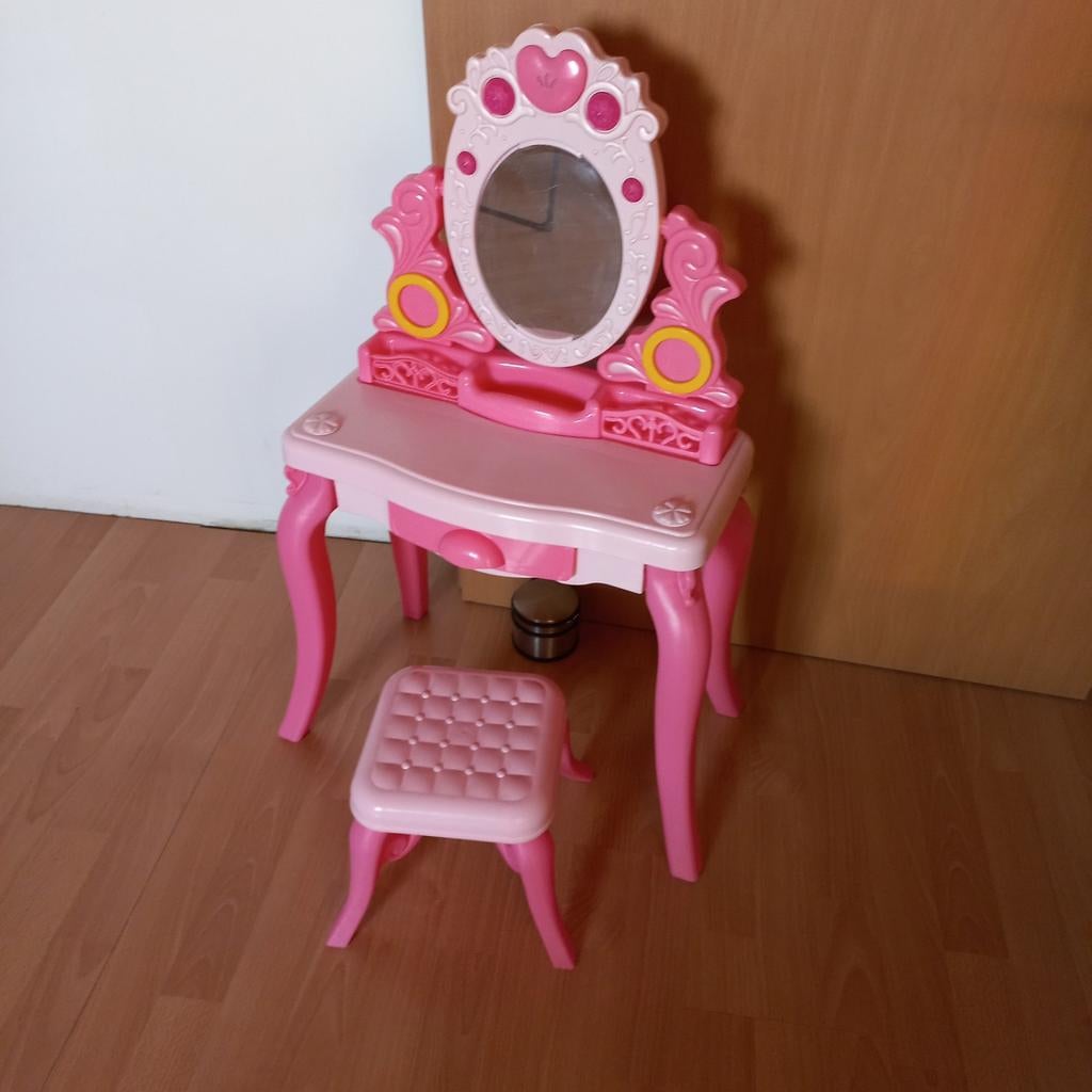 Coiffeuse enfant, Enlèvement, Utilisé