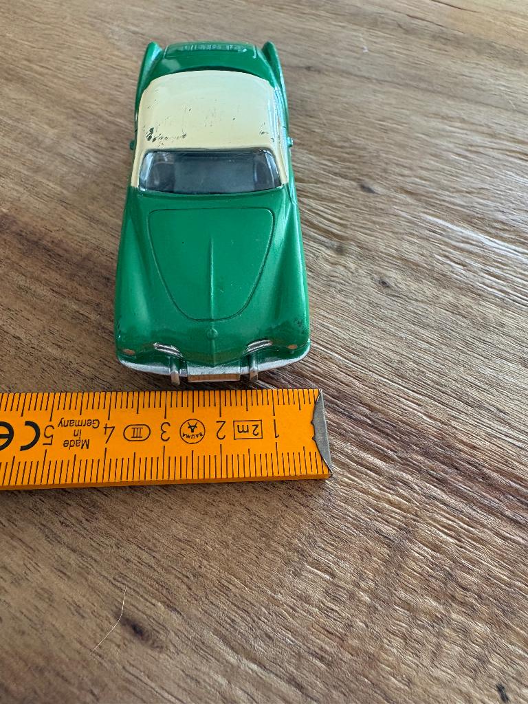 Dinky toys Toys No. 187 Volkswagen Karmann Ghia Coupe, Hobby en Vrije tijd, Modelauto's | 1:43, Zo goed als nieuw, Auto, Dinky Toys