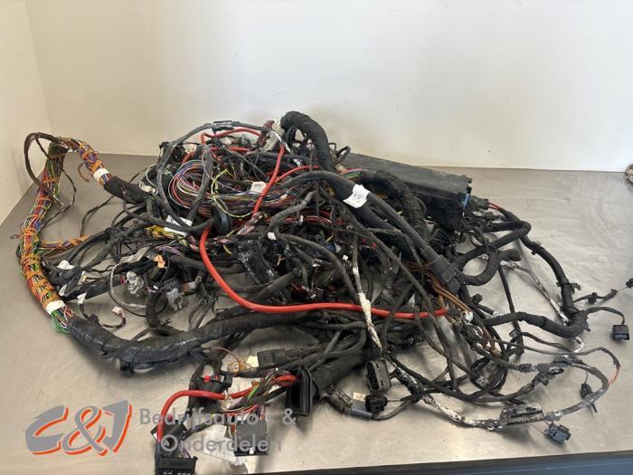 Kabelboom motorruimte van een Mercedes Vito, Gebruikt, -, Ophalen of Verzenden, -