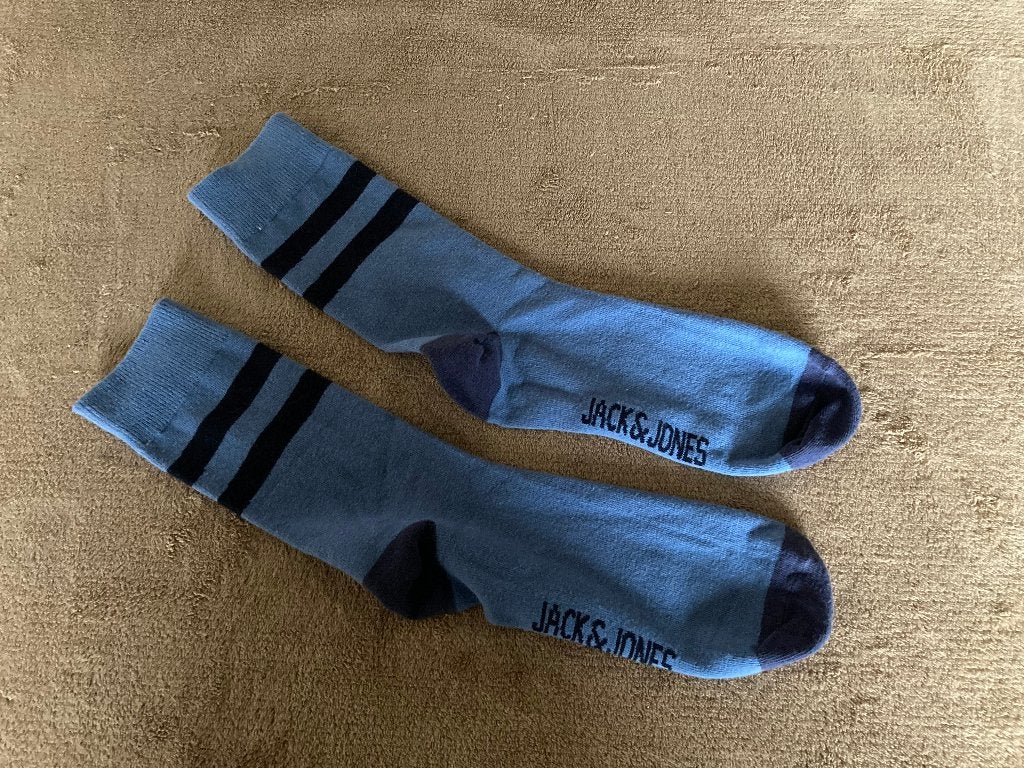 1 paar blauwe kousen, Jack & Jones, 35-38 (jongens), Ophalen of Verzenden, Zo goed als nieuw, Sokken, Jongen