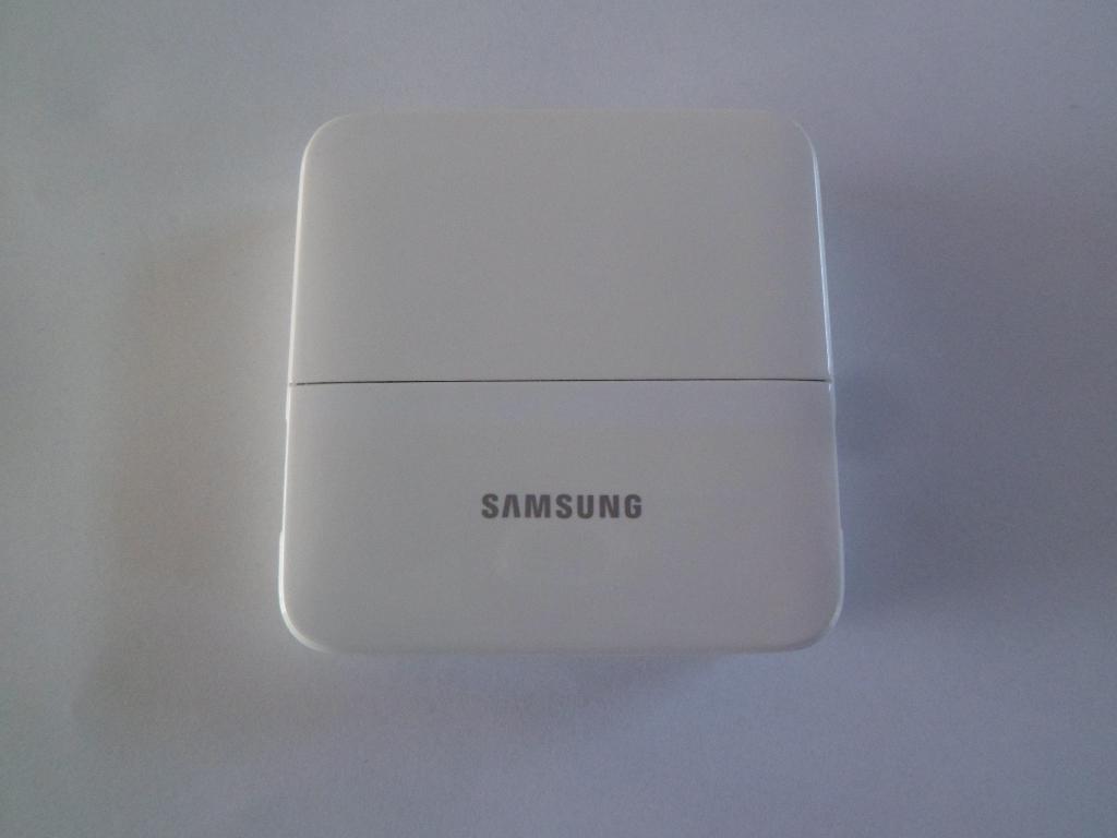 Origineel Samsung Docking Station EE-D200SNWE+Audio-out, Ophalen of Verzenden, Zo goed als nieuw, Docking station, Telefoon