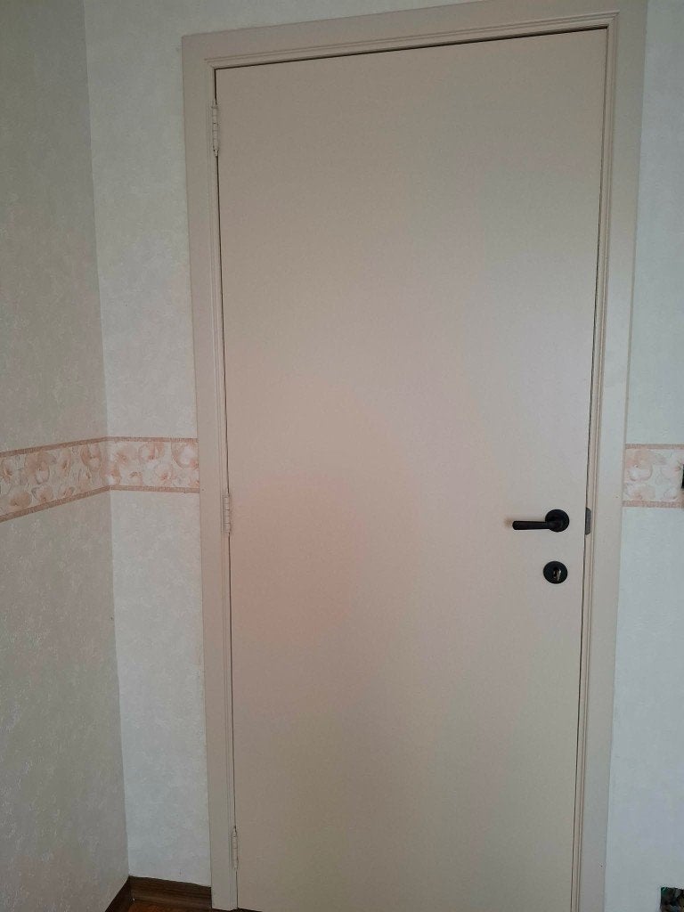 7 complere binnendeuren, 6witte en  1 glazen deur, Doe-het-zelf en Bouw, Deuren en Vliegenramen, Ophalen, Gebruikt, Binnendeur