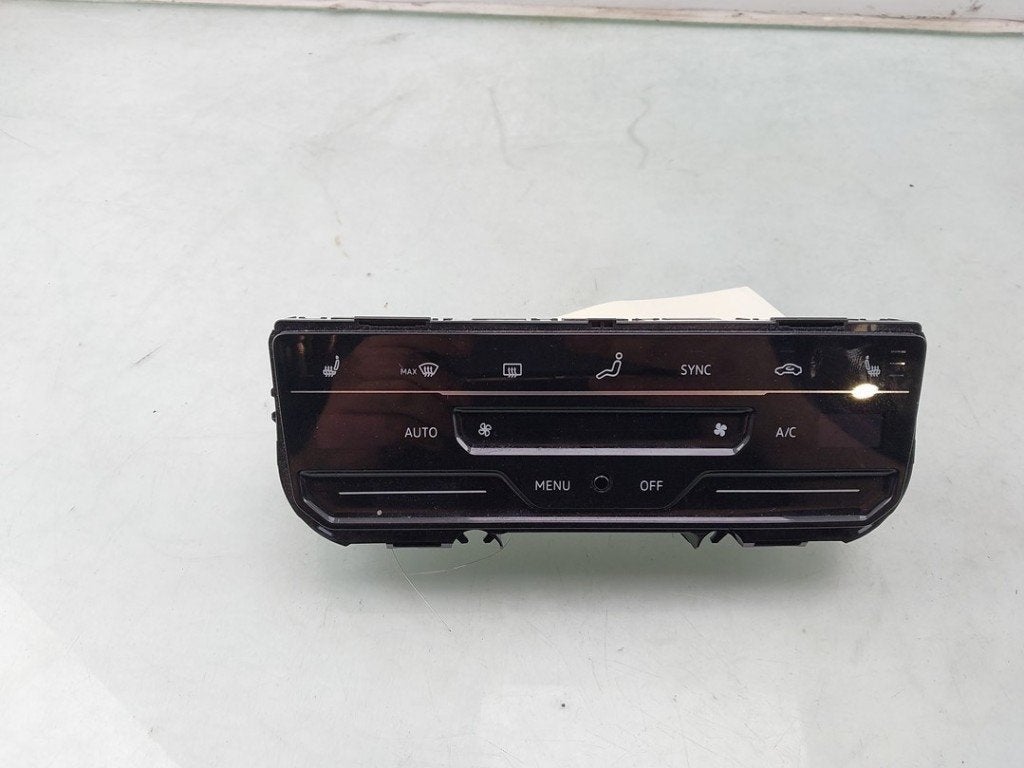 BEDIENINGSPANEEL VERWARMING Volkswagen Passat Variant (3G5), Gebruikt, Volkswagen