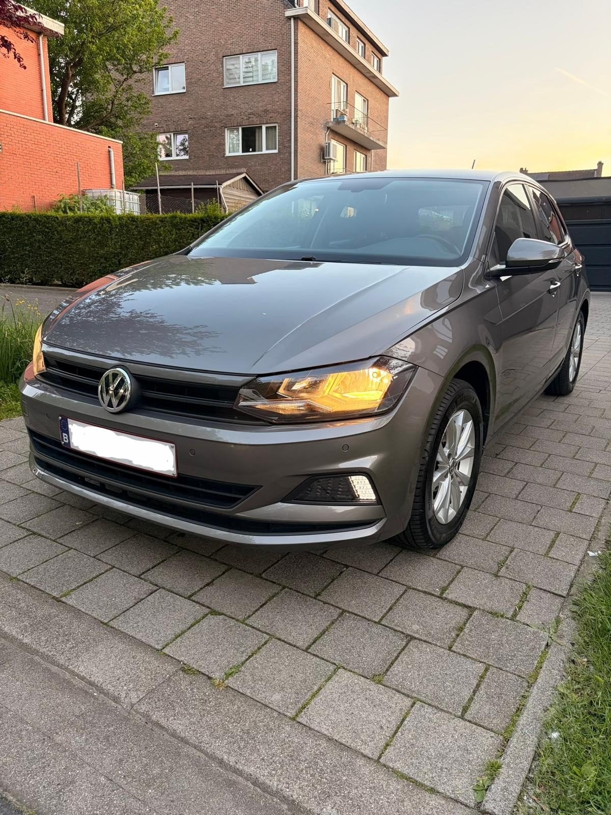 Volkswagen Polo 1.0 essence* climatisation * jantes allu * h, Autos, Volkswagen, Achat, Euro 6, Boîte manuelle, 5 portes