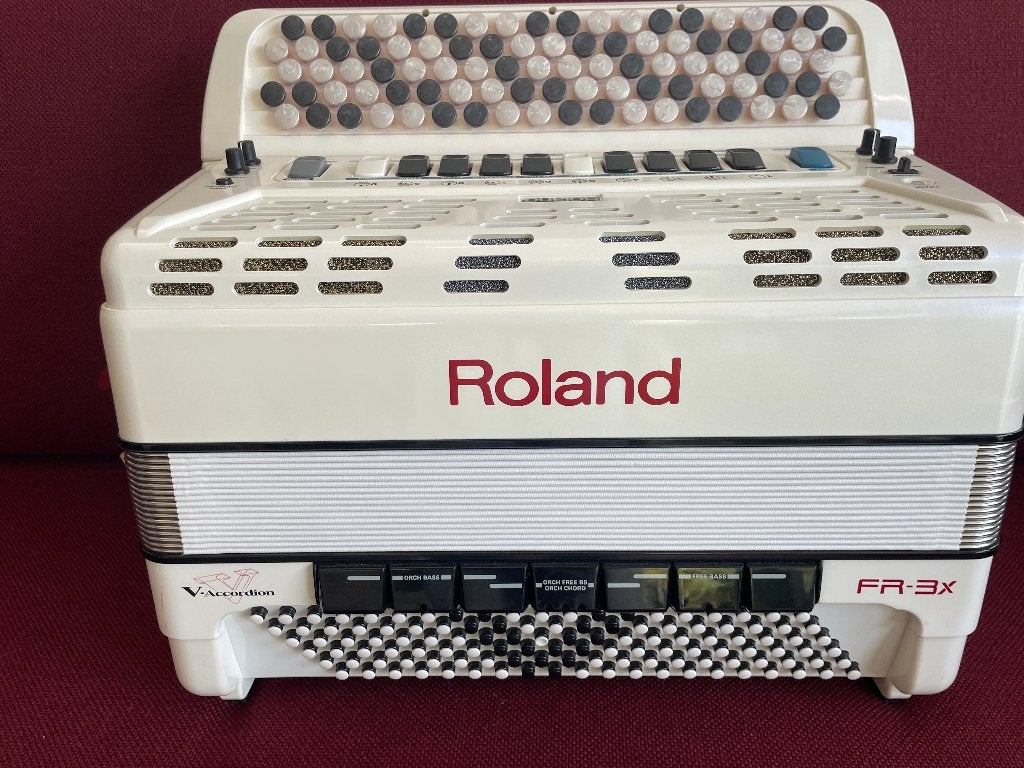 Digitale Roland FR-3 XB knopaccordeon . 120 bas .Z.g.a.n., Muziek en Instrumenten, Met koffer, Ophalen of Verzenden, Zo goed als nieuw