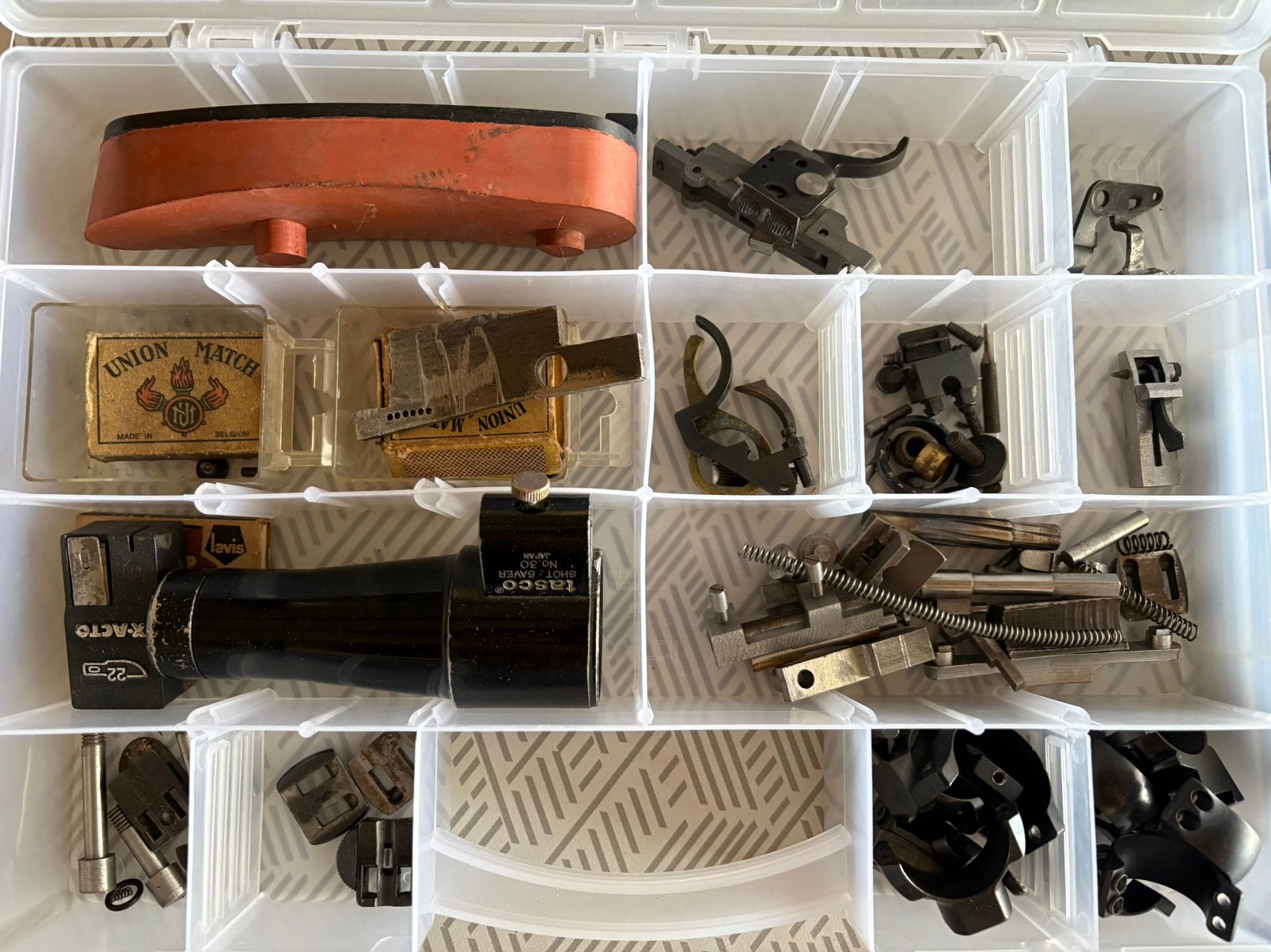 RIFLE LOT SUPPORT SCOPE TRIGGER LACROSSE + andere diversen, Ophalen of Verzenden, Zo goed als nieuw
