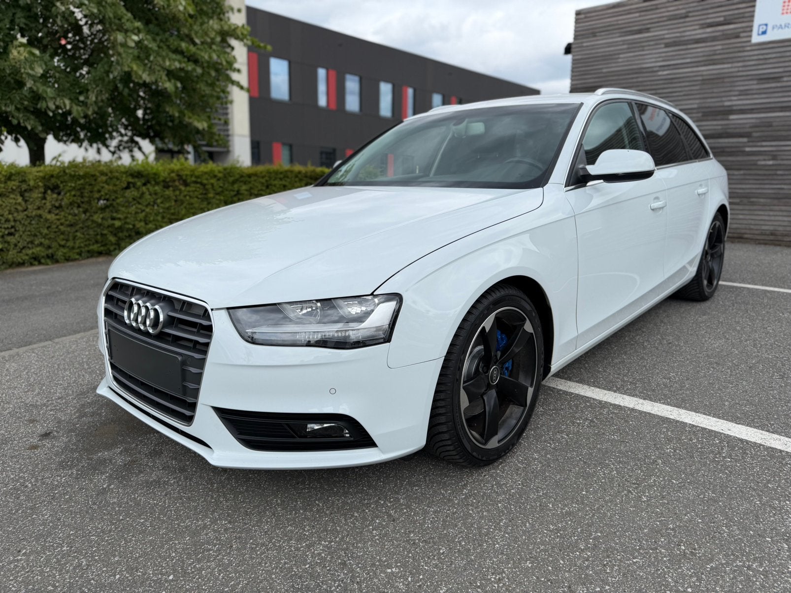Audi A4 TDI gekeurd voor verkoop!, Auto's, Audi, Particulier, A4, ABS, Airbags, Airconditioning, Alarm, Android Auto, Automatische klimaatregeling
