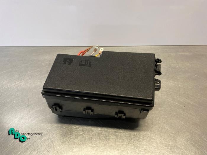 Boîte à fusibles d'un Ford Focus (Focus 11-), Autos : Pièces & Accessoires, Électronique & Câbles, Ford, Utilisé, 3 mois de garantie