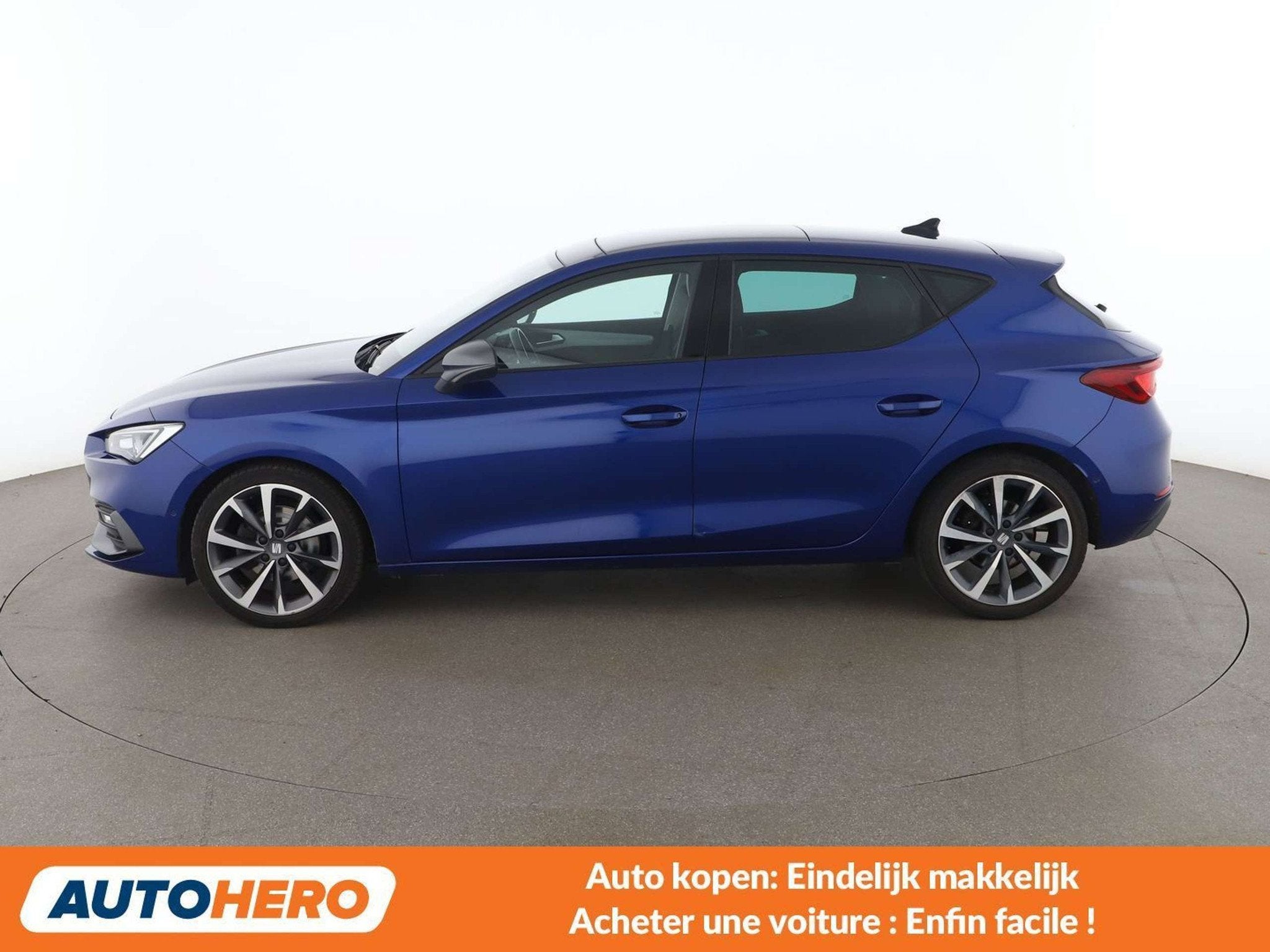 SEAT Leon 1.0 eTSI FR (année de construction 2021), Autos, 1330 kg, Achat, Leon, Alcantara