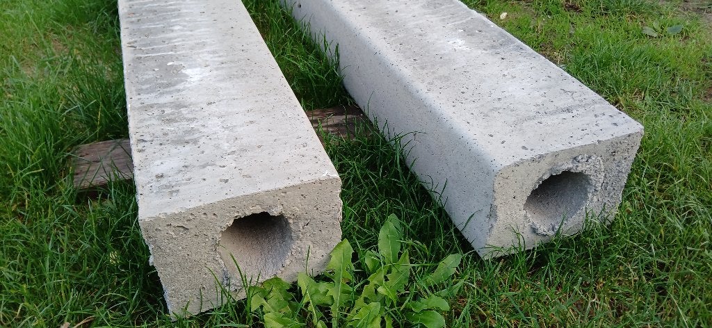 Holle betonnen latei, Ophalen, Nieuw, Beton