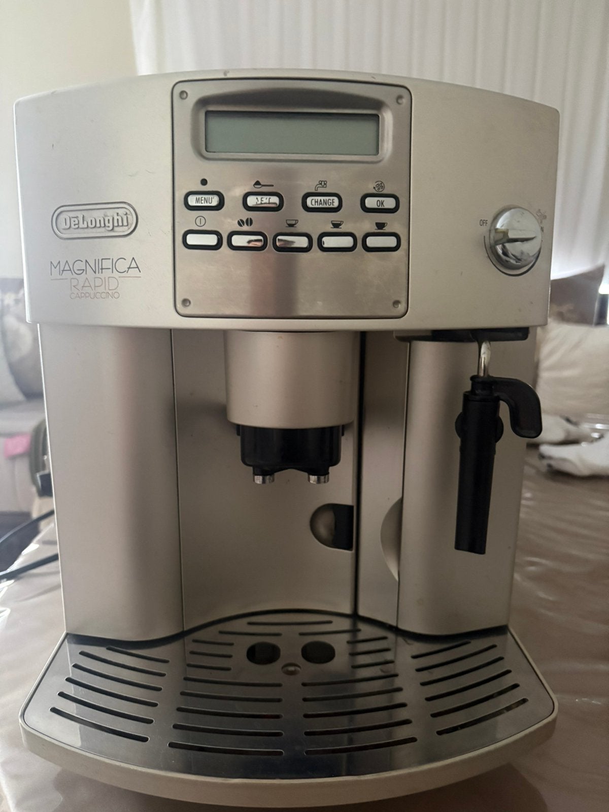 Capuccino Delonghi Magnifica Rapid, Enlèvement ou Envoi, Comme neuf, Cafetière