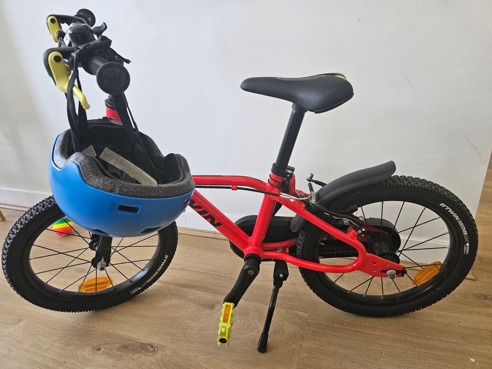 vélo enfant 16 pouces, Vélos & Vélomoteurs, Stabilisateurs, Enlèvement, BTwin Décathlon, Comme neuf