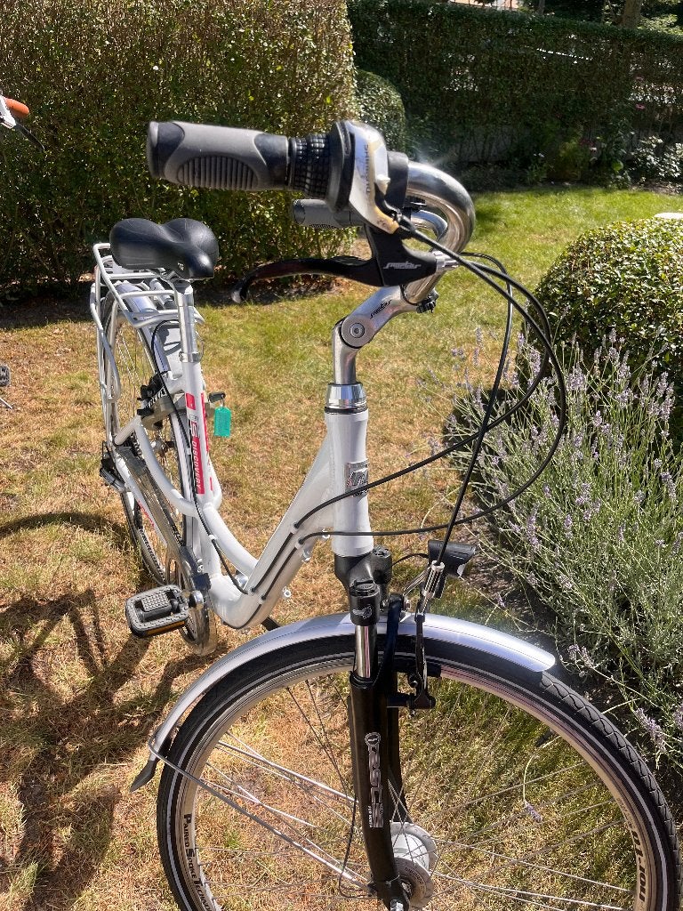 Damesfiets, Fietsen en Brommers, Velgrem, Versnellingen, 56 cm of meer, Zo goed als nieuw
