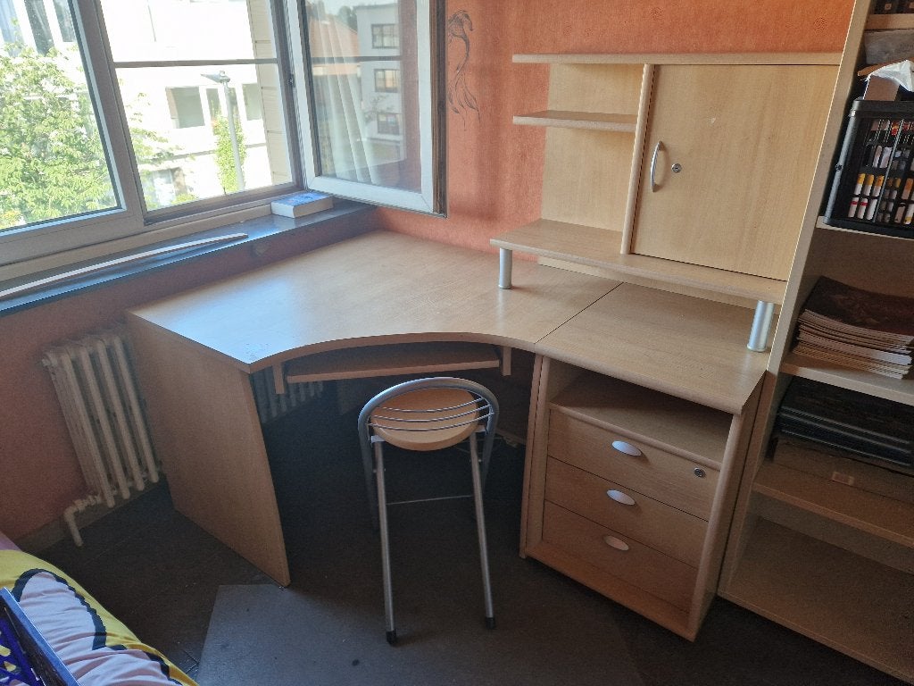 Bureau, Enlèvement, Utilisé