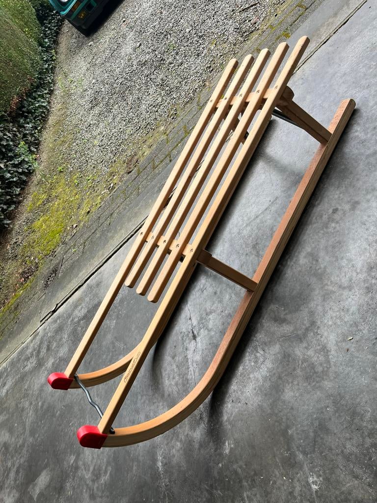 Luge enfant, Ophalen, Zo goed als nieuw