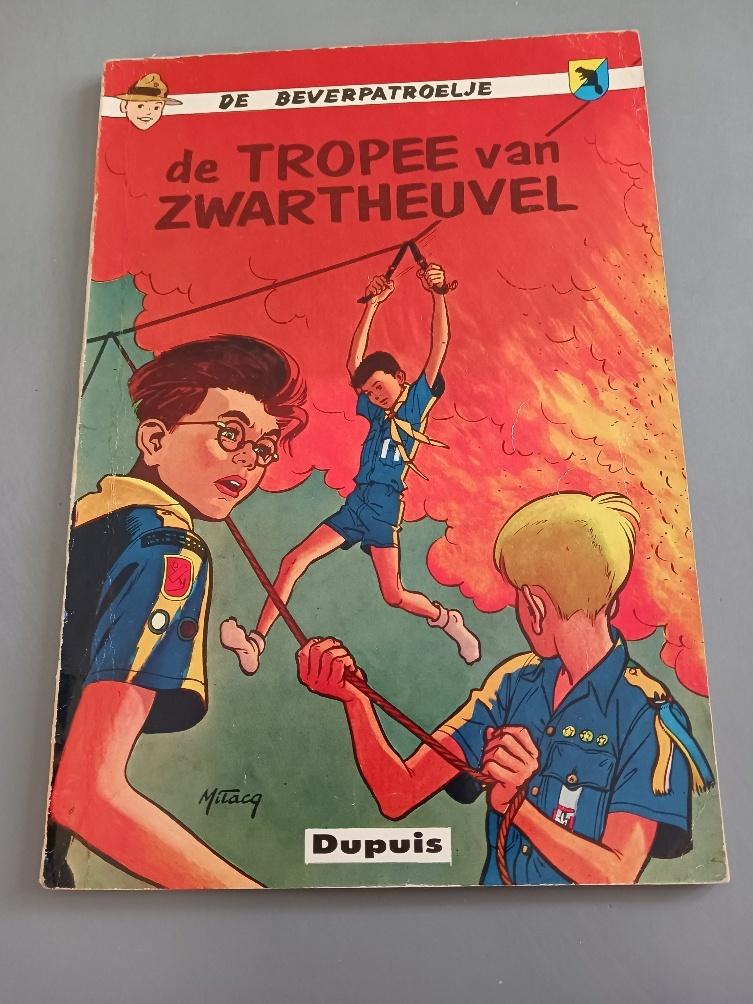De Beverpatroelje 6, Tropee v. Zwartheuvel, 1ste druk gd st., Une BD, Enlèvement ou Envoi, Utilisé