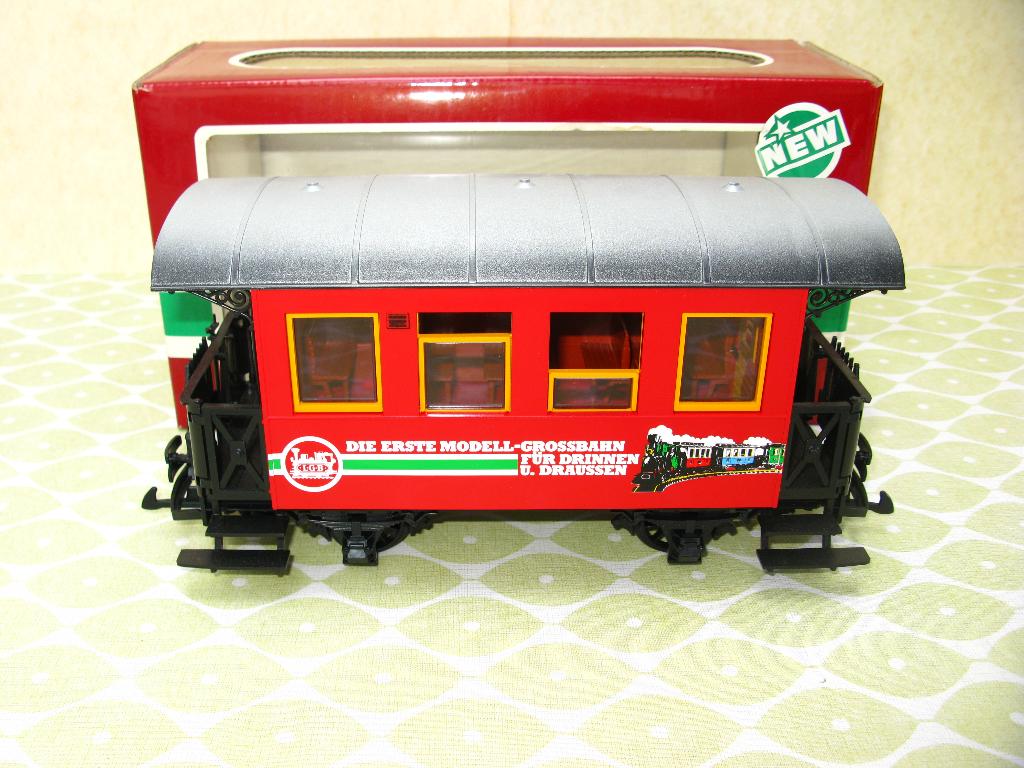 LGB rijtuigen nr. 3907 - als nieuw in doos, Hobby en Vrije tijd, Modeltreinen | Overige schalen, Gelijkstroom, Wagon, Ophalen of Verzenden
