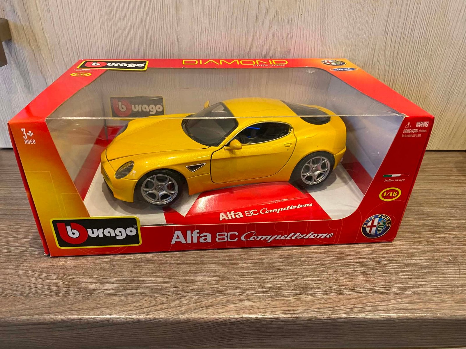 Burago alfa romeo nieuw, Ophalen of Verzenden, Zo goed als nieuw, Burago