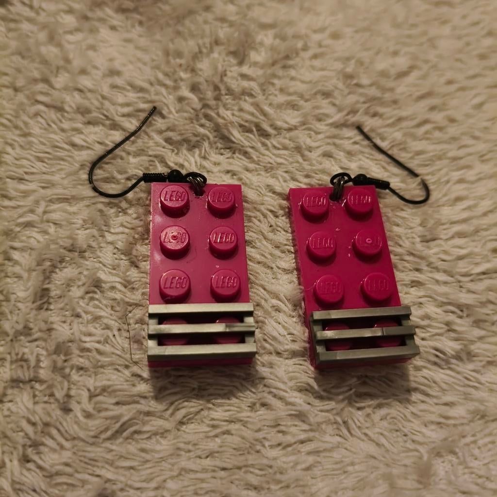 Lego oorhangers, Handtassen en Accessoires, Oorbellen, Overige materialen, Hangers, Paars, Nieuw