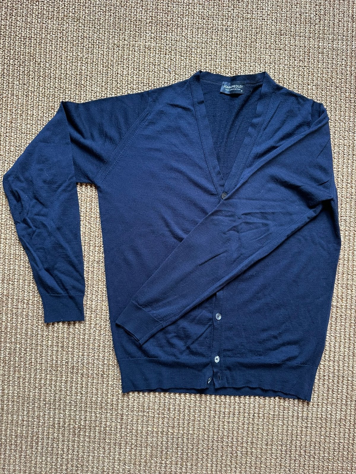 Gilet bleu marine en mérinos (taille M), Enlèvement ou Envoi, Comme neuf, Taille 48/50 (M)