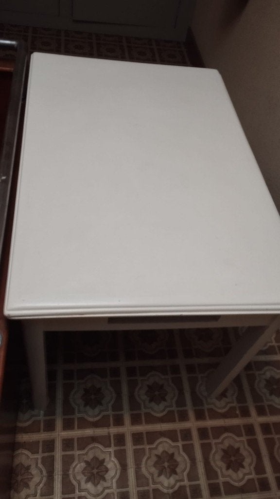 Witte houten tafel, Ophalen, Gebruikt, 100 tot 150 cm, 50 tot 100 cm