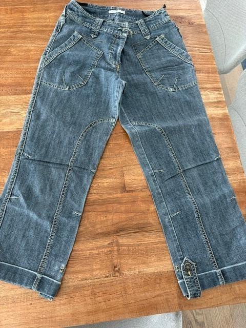 Jeans 3/4 model vintage maat 29, Blauw, Zo goed als nieuw, W28 - W29 (confectie 36), Liberty island